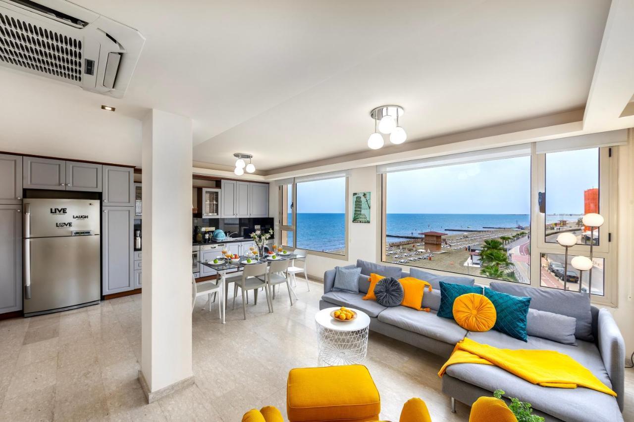Mackenzie Beachfront Eftyhia Suite Lárnaca Exterior foto